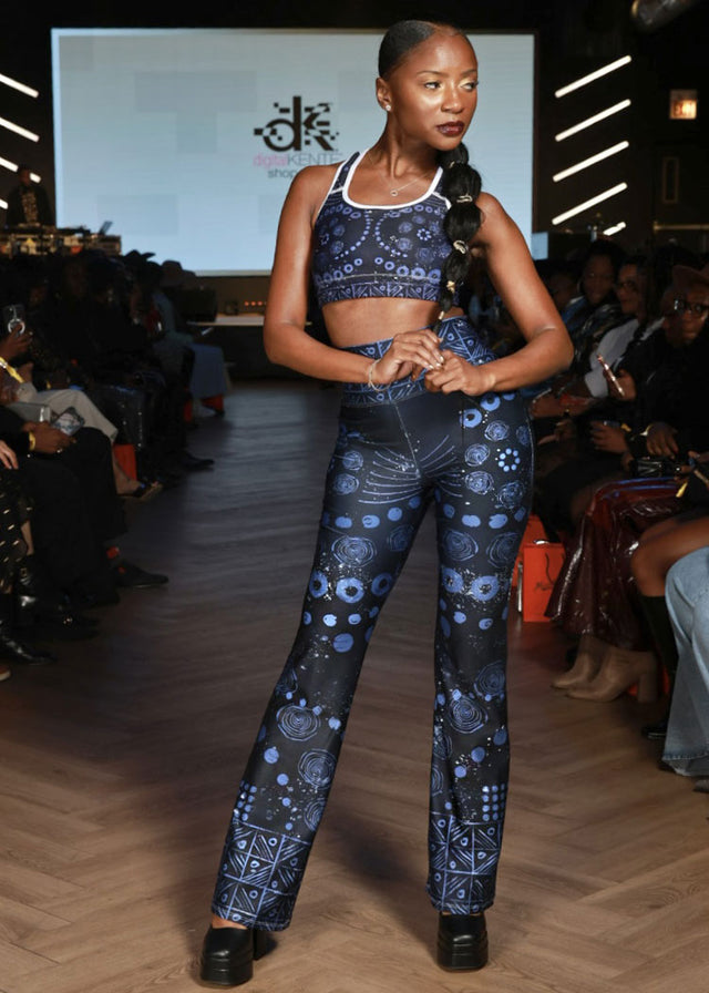 Fit Flare Leggings in IndigoADIRE